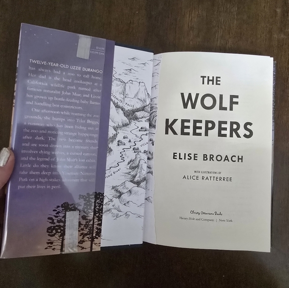 3/$15 the wolf keepers hardcover book by Elise Broach - Picture 4 of 7